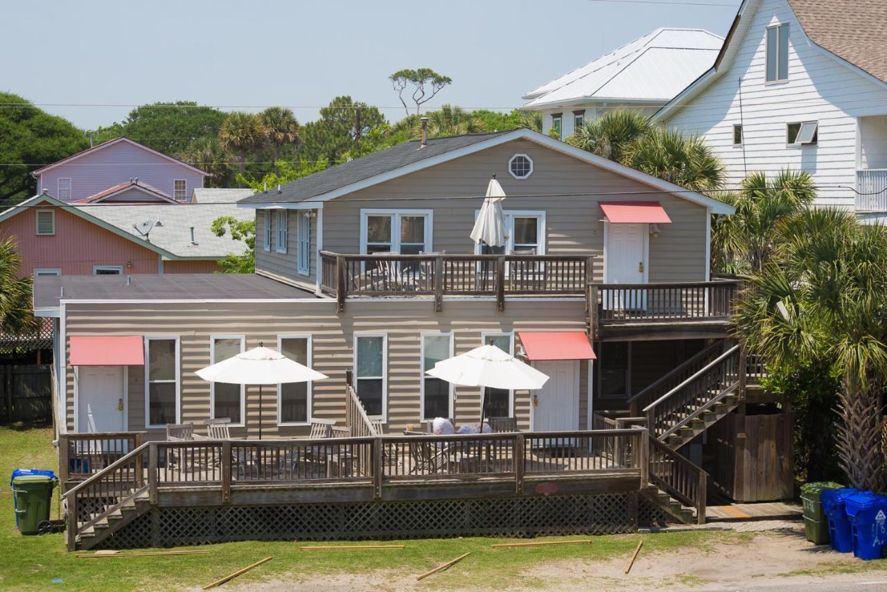 Salty Shack Unit C - Salty Shack - Dog Friendly Home - Across From The Beach - Central Location! Folly Beach Bagian luar foto