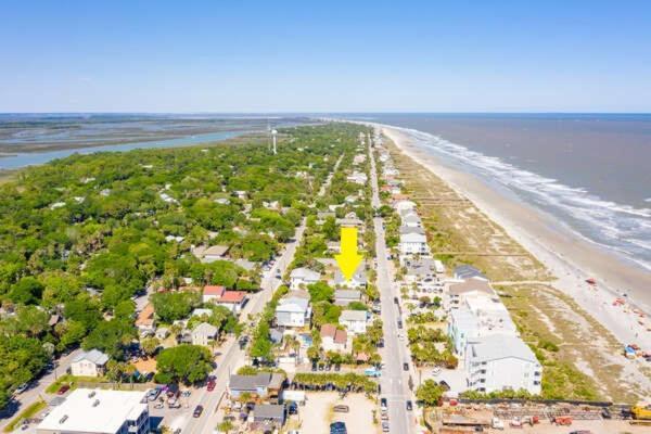 Salty Shack Unit C - Salty Shack - Dog Friendly Home - Across From The Beach - Central Location! Folly Beach Bagian luar foto