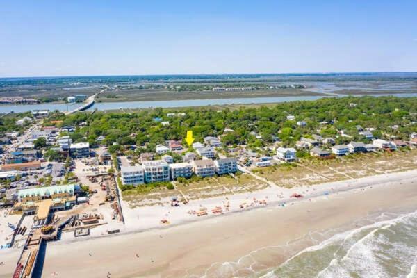 Salty Shack Unit C - Salty Shack - Dog Friendly Home - Across From The Beach - Central Location! Folly Beach Bagian luar foto